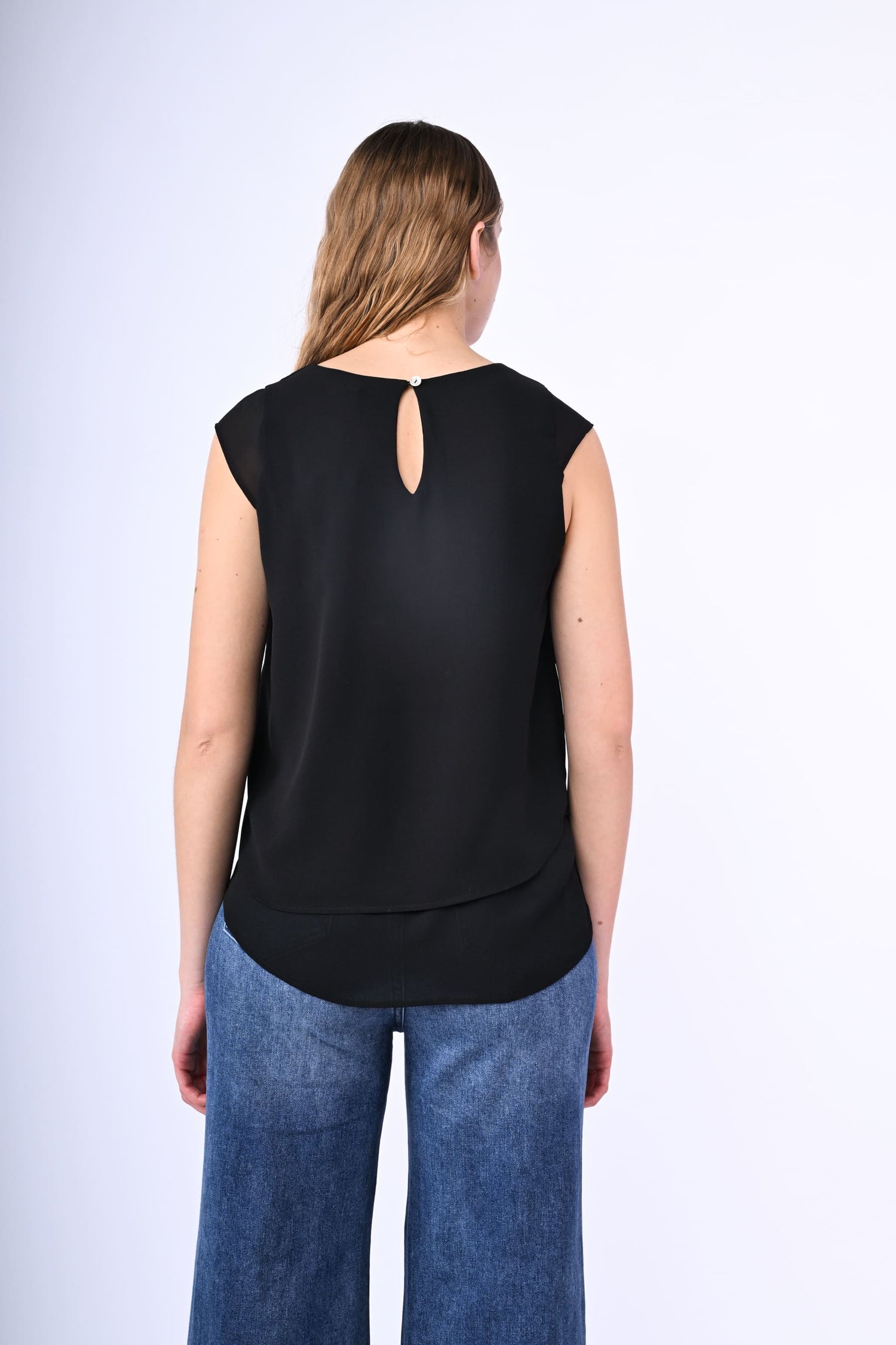 LI4027521NE-24_4_4_1aff67a7-f5b0-4f80-a1a7-1cfe5dd52921