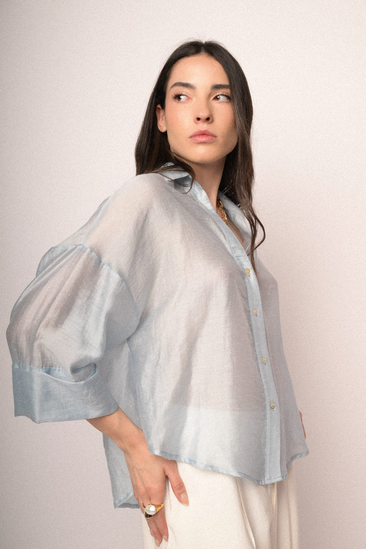 Camicia boxy-fit misto lyocell azzurro con maniche ampie