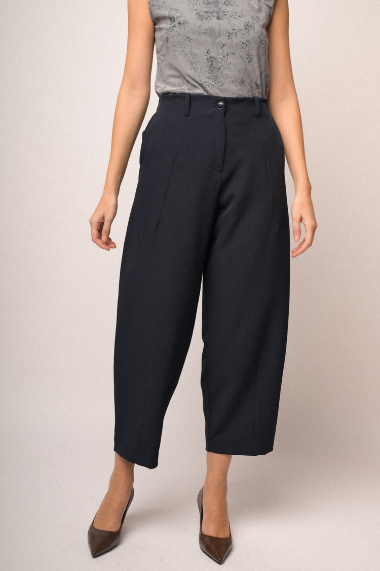 Pantaloni carrot