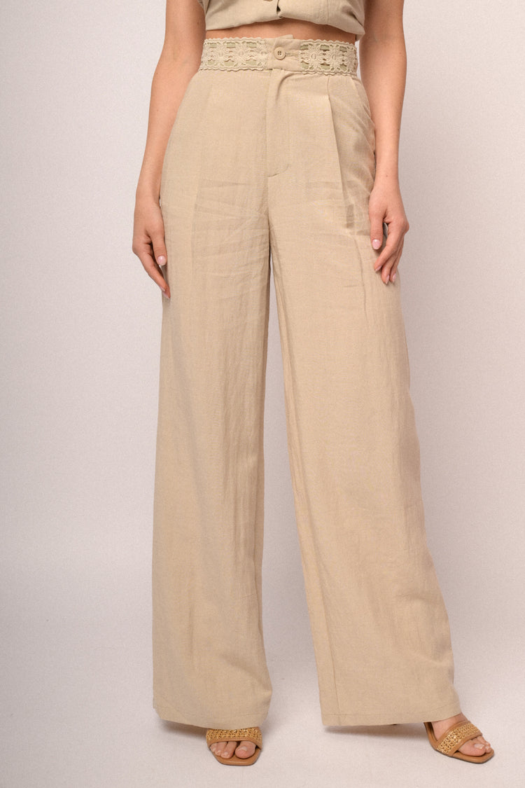 Pantaloni palazzo bordo macrame