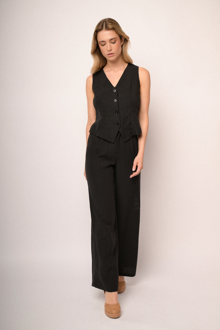 Gilet con pizzo macrame