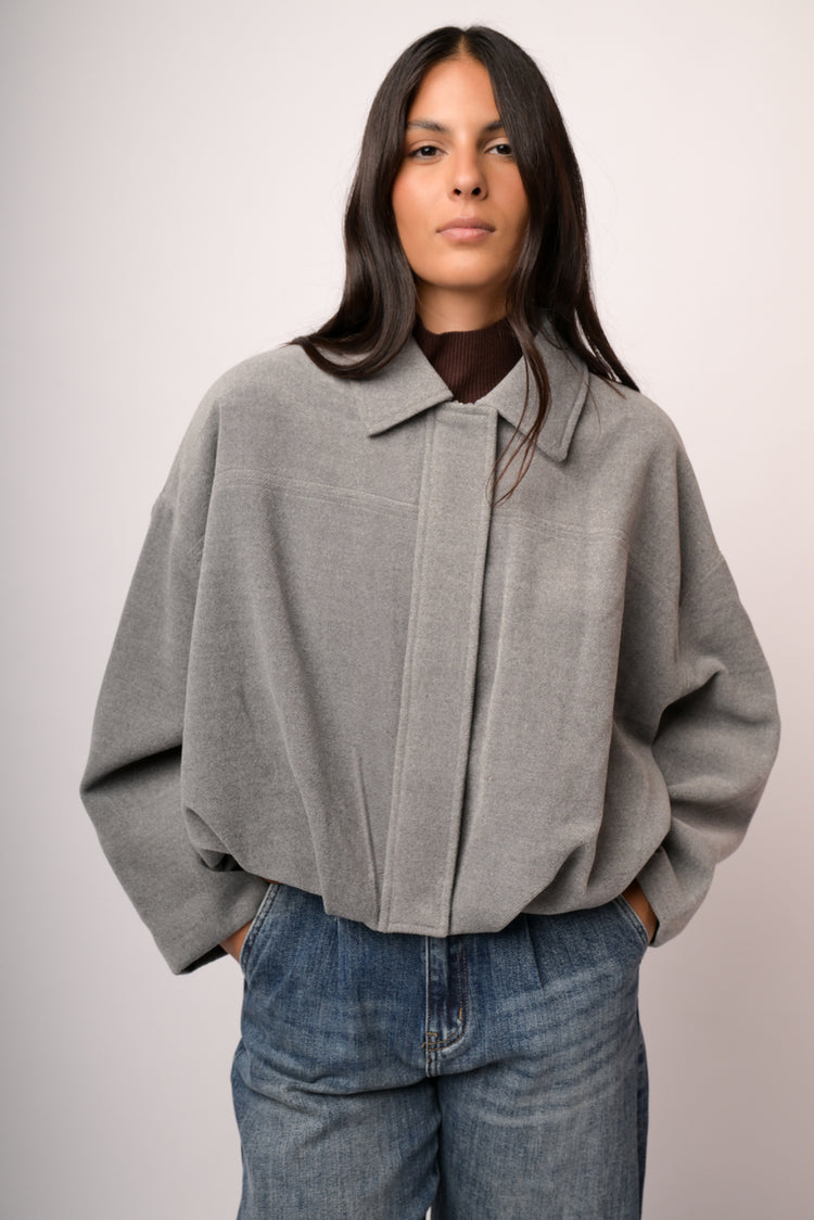 Cappotto corto arricciato