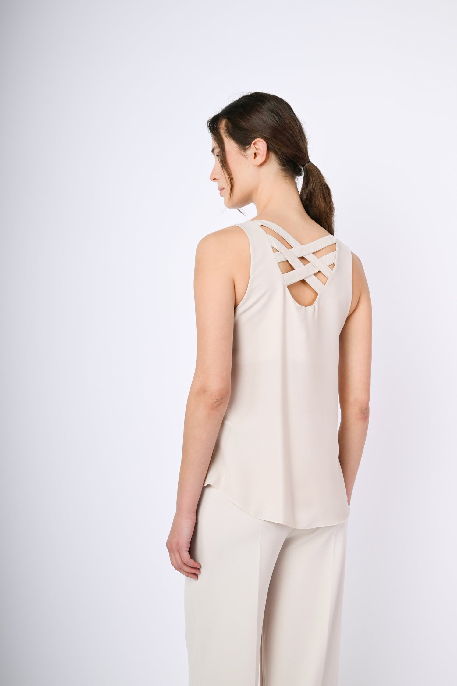 M1212909PA-23_4_4_885099ac-5064-4176-af58-bbfe07ecbf05