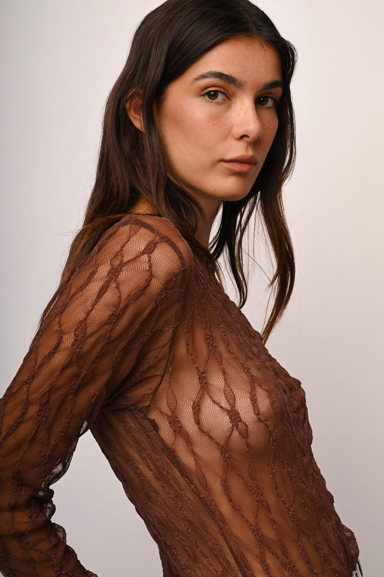 Top in tulle dévoré con scollo a barchetta