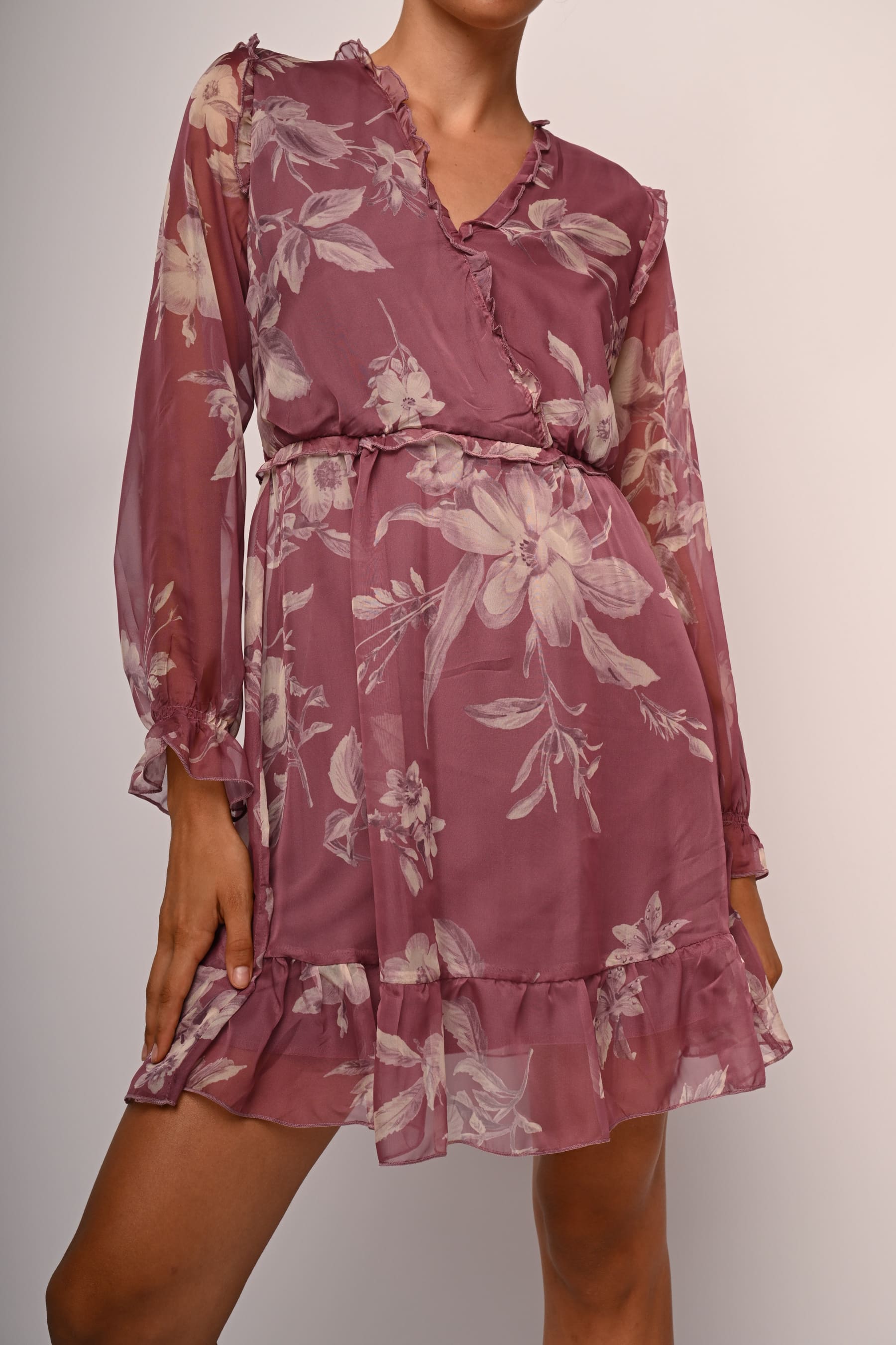 Abito con rouches a stampa floreale