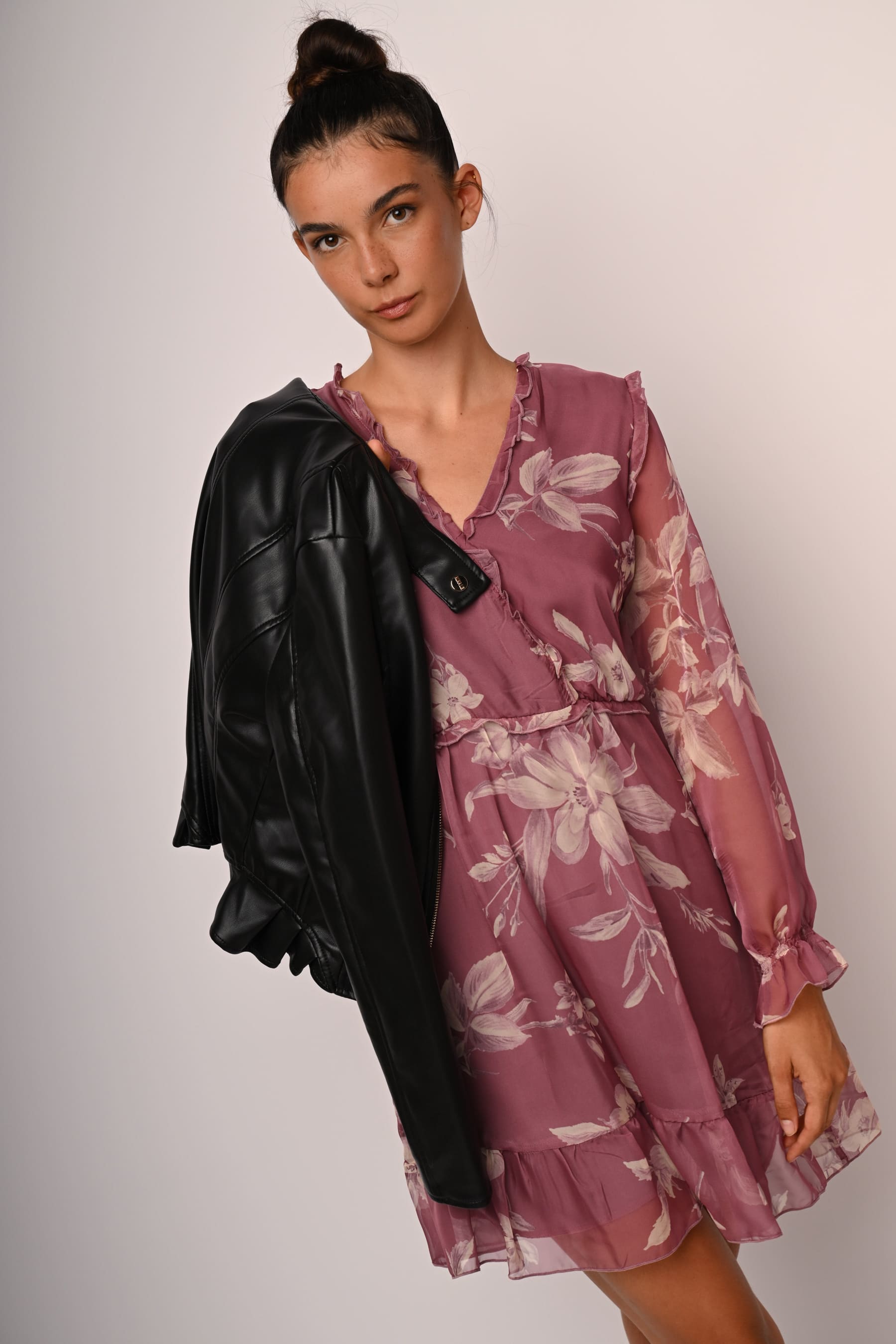 Abito con rouches a stampa floreale