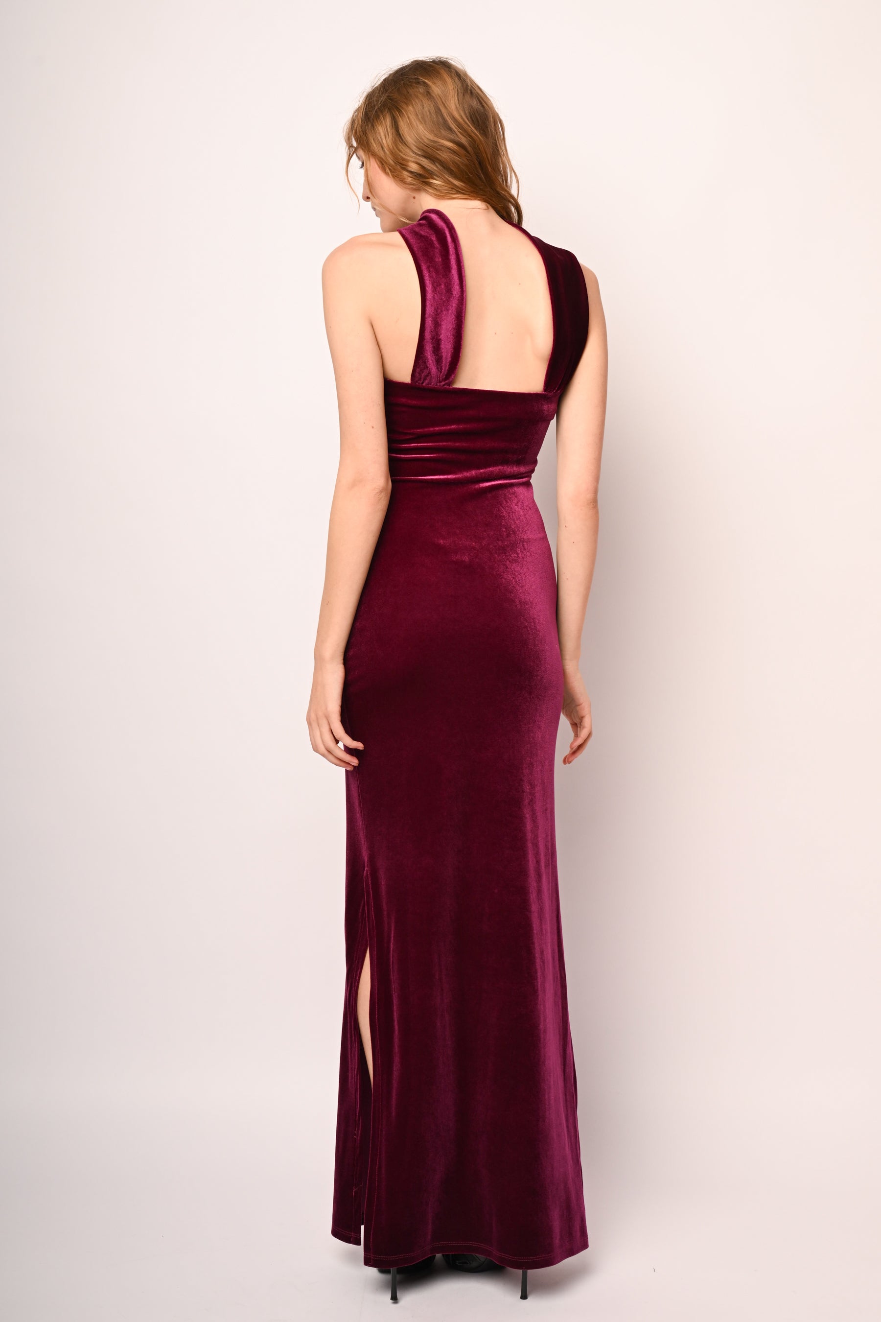 Abito lungo in velluto con fascia