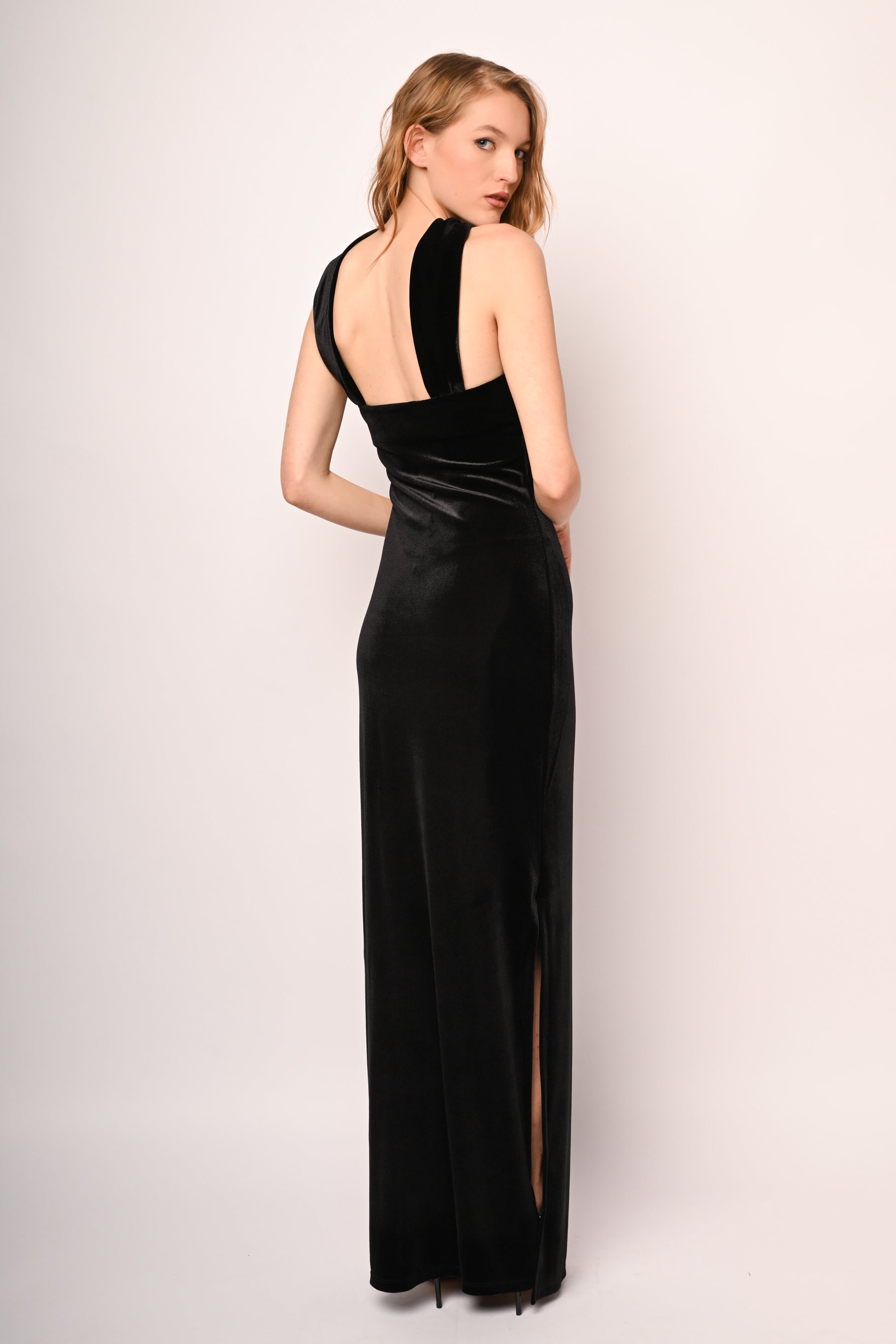 Abito lungo in velluto con fascia