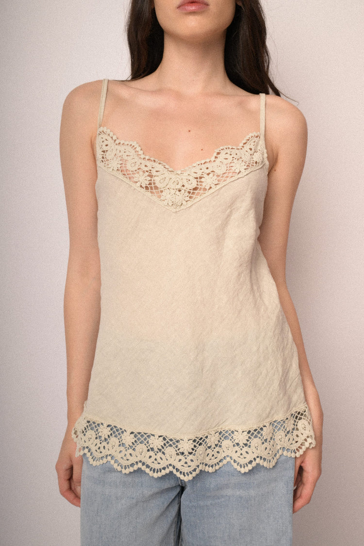 Top in lino beige con profili in pizzo