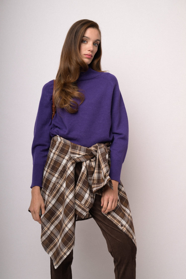 Maglia over a lupetto viola