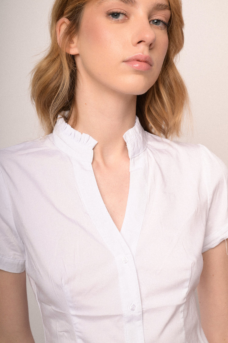 Camicia con colletto rouches