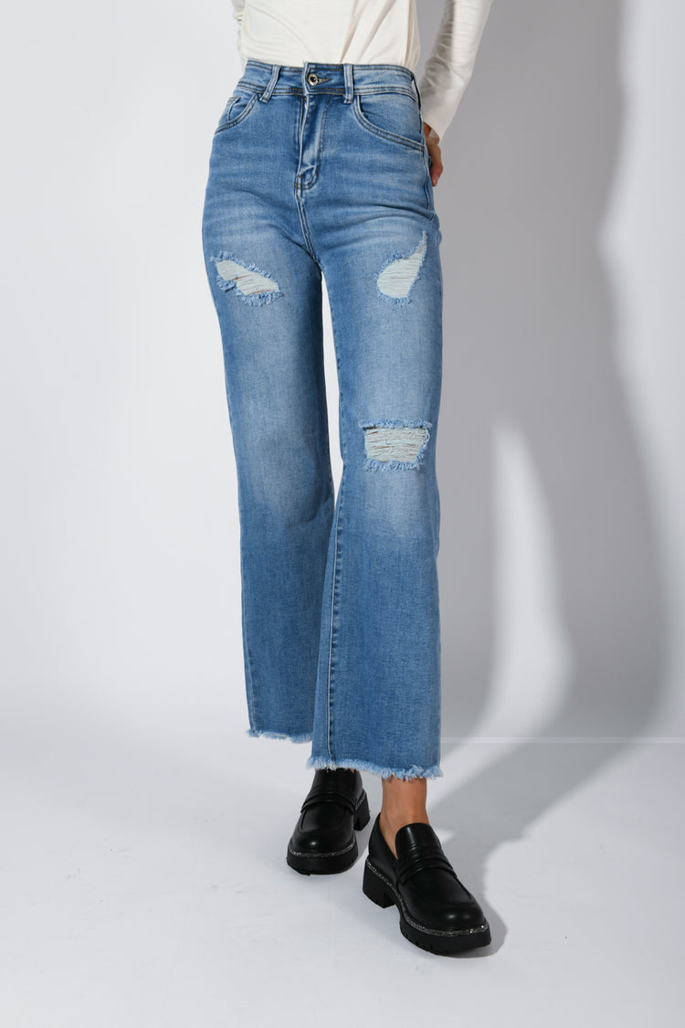 Jeans palazzo con strappi