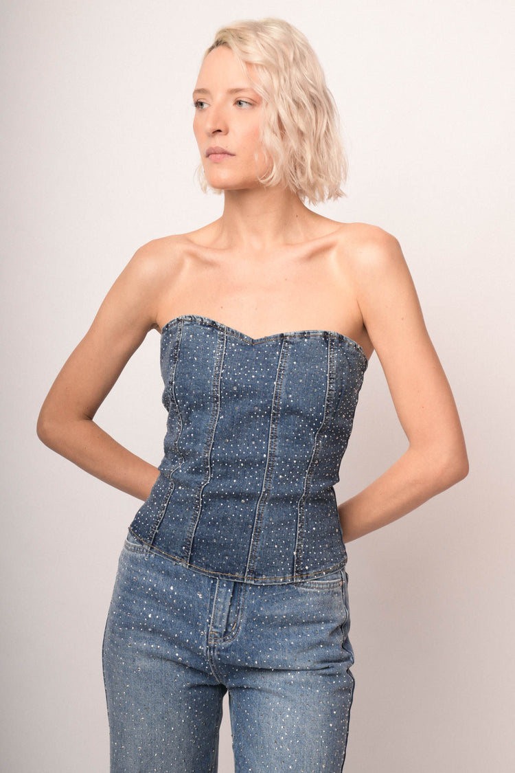 Top denim con strass