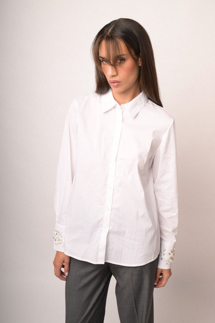 Camicia con polsino applicazione