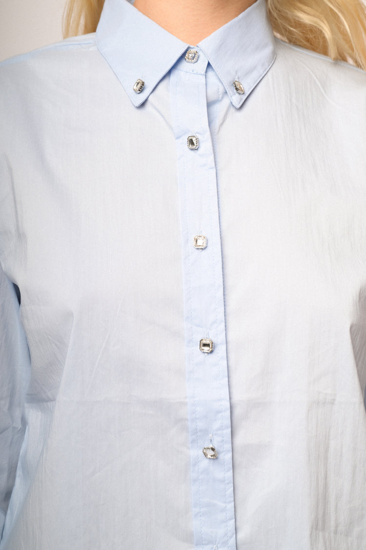Camicia over con bottoni preziosi