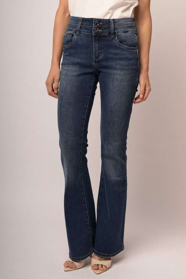 Jeans zampa scuro con scritte ricamate