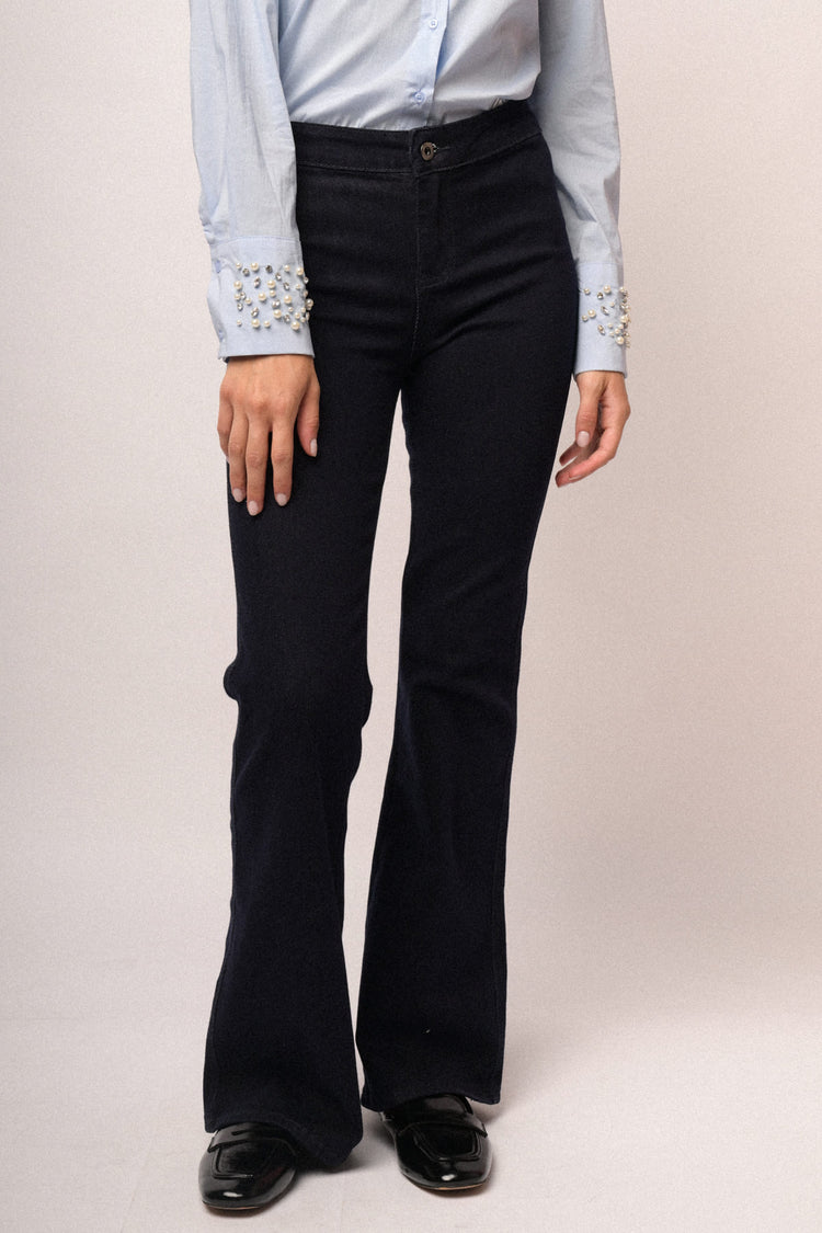 Jeans zampa scuro