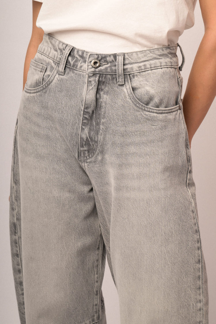 Jeans mom scuro grigio