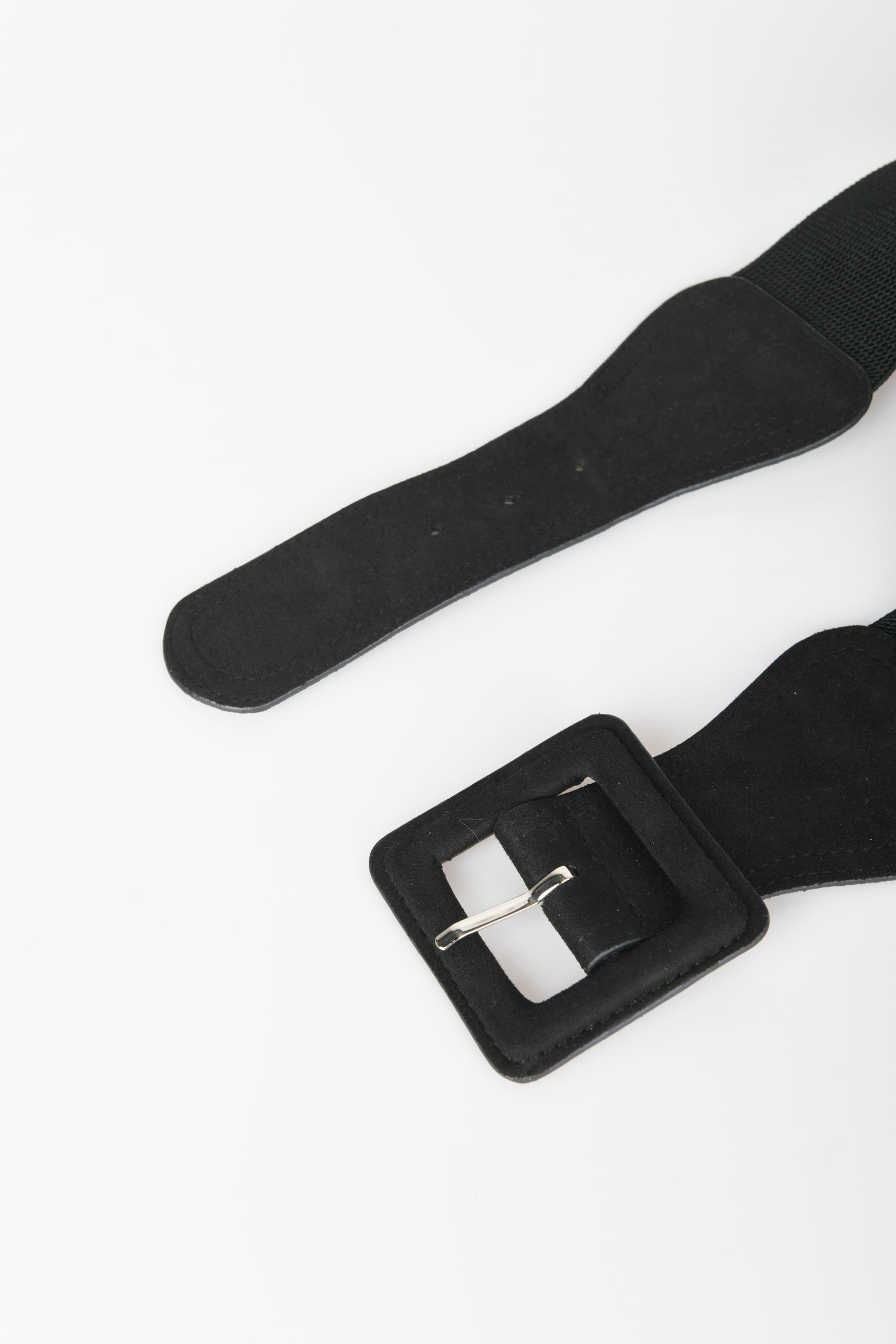 OY100NE-23_2_2_9696176f-dd28-4be1-b851-2a5a0e63e8e3