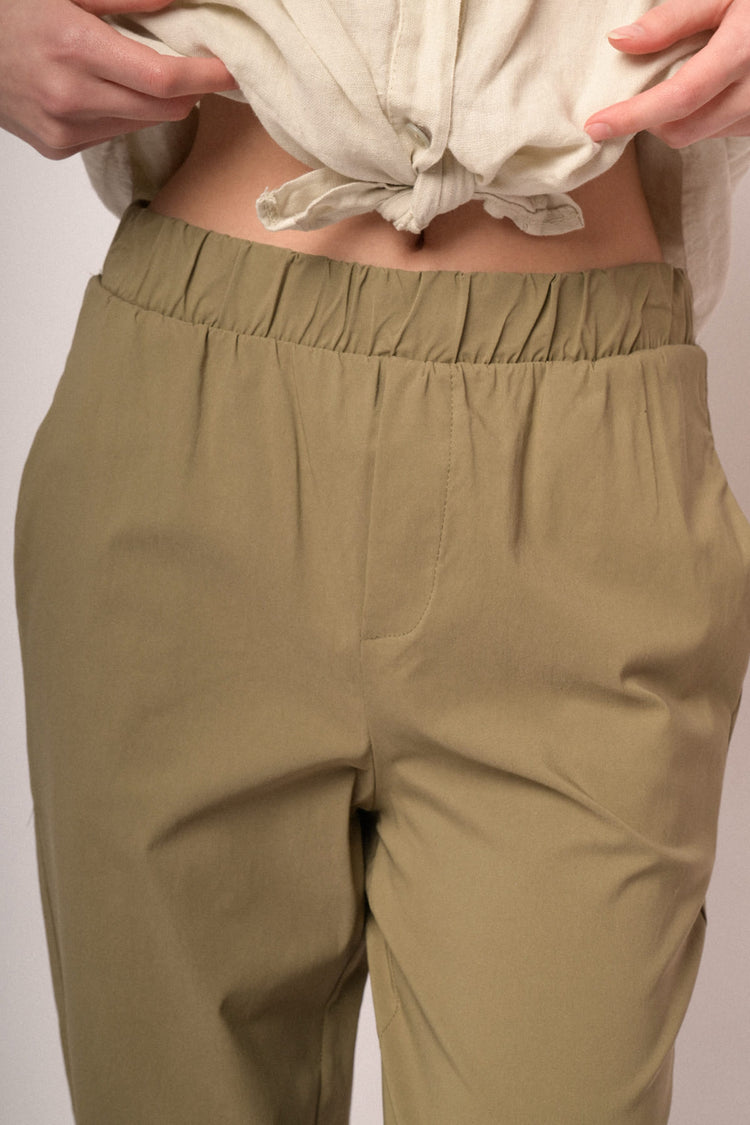 Pantaloni baggy con risvolto misto viscosa kaki