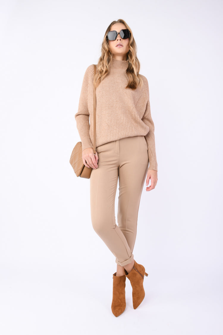 Pantaloni slim-fit con risvolto