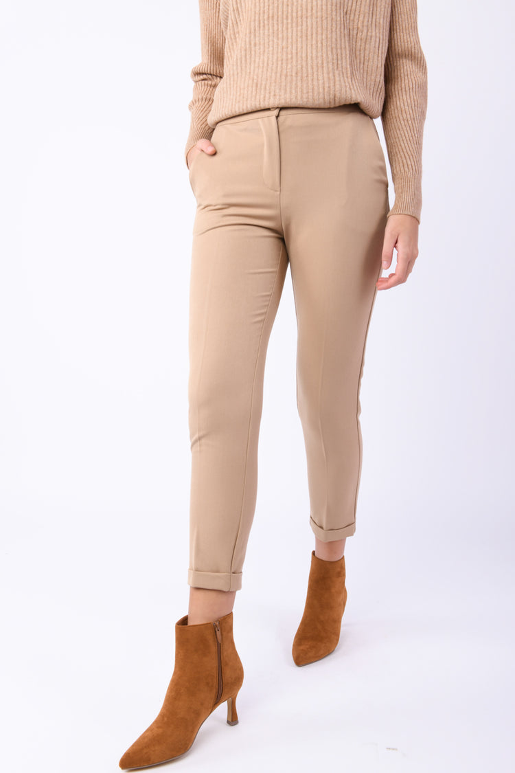 Pantaloni slim-fit con risvolto