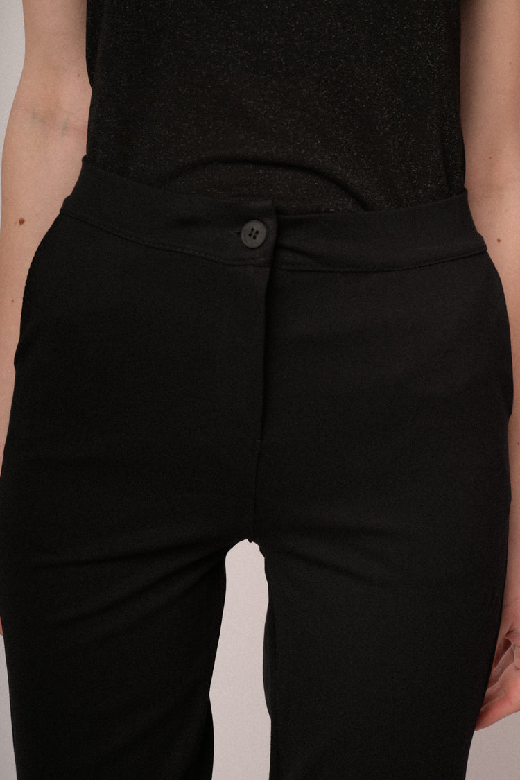 Pantaloni palazzo con risvolto