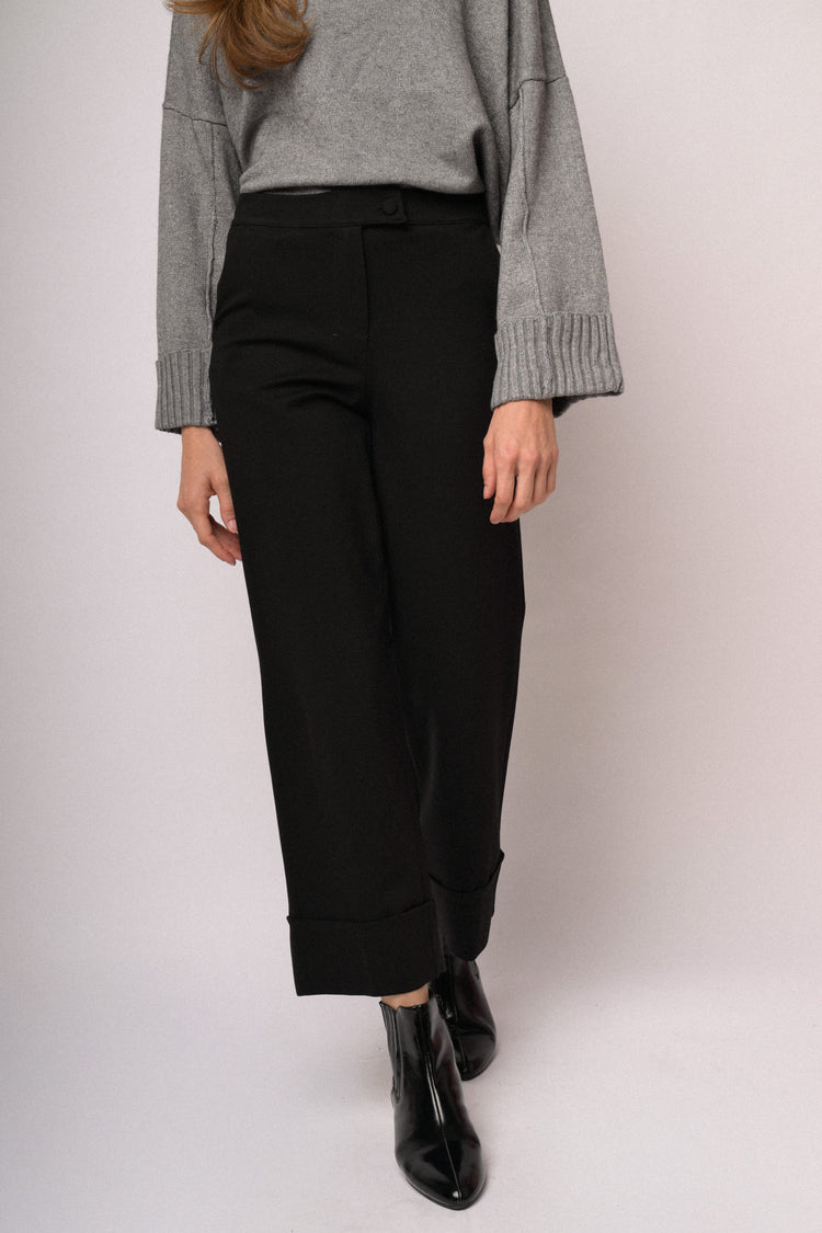 Pantaloni palazzo cropped neri con risvolto