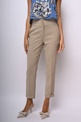 Pantaloni classici con bottoni