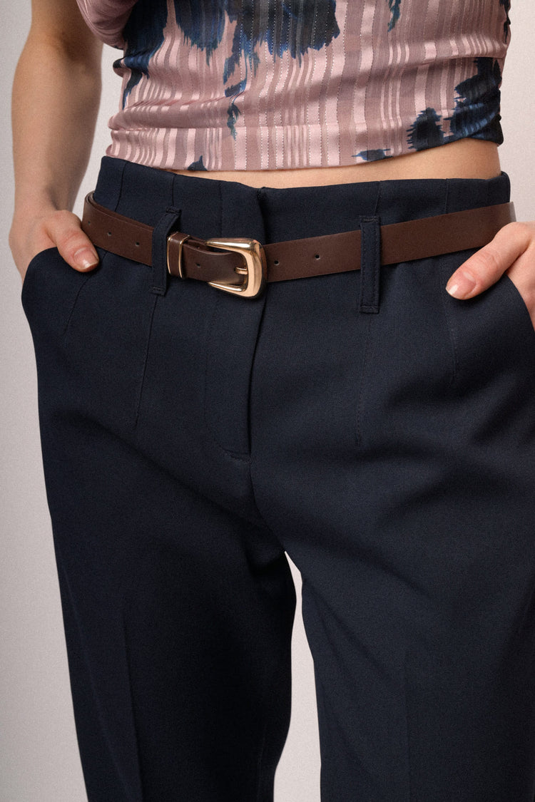 Pantaloni slim-fit con cintura
