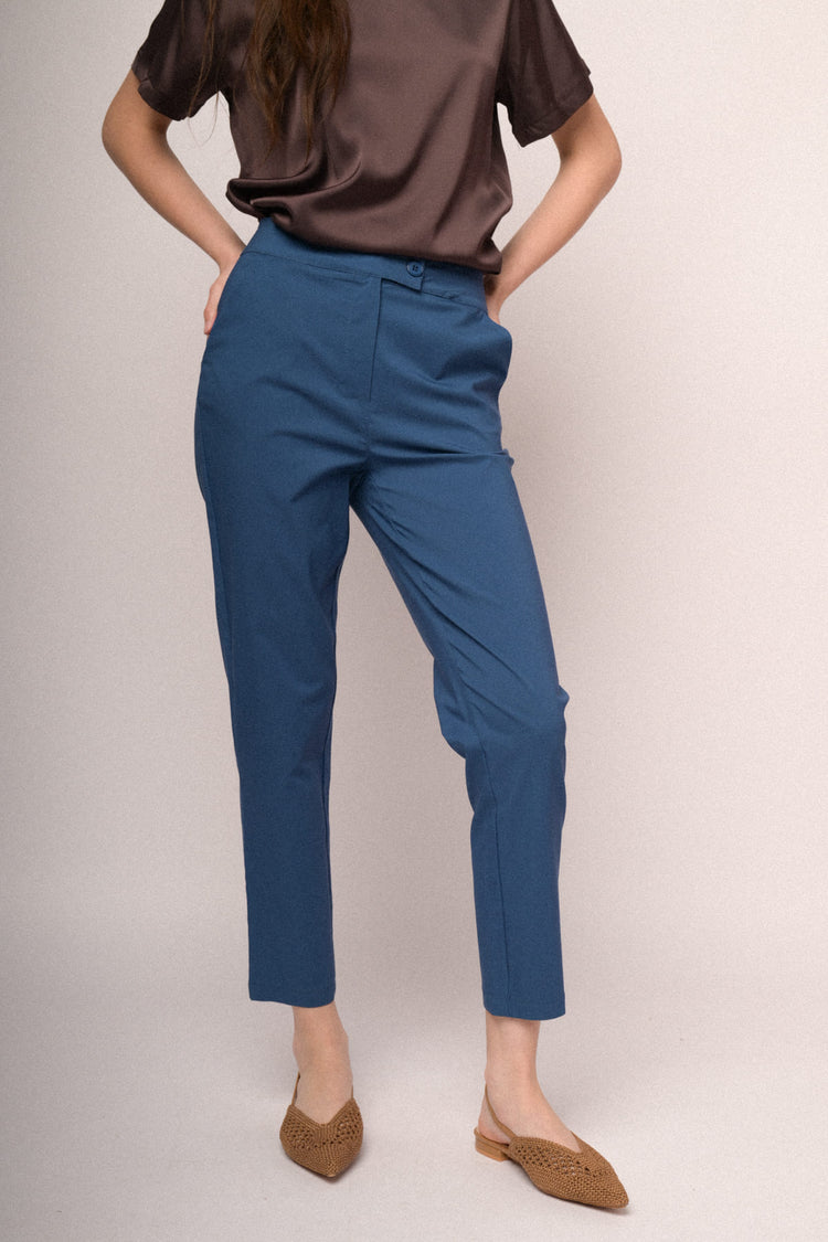 Pantaloni slim-fit misto viscosa blu