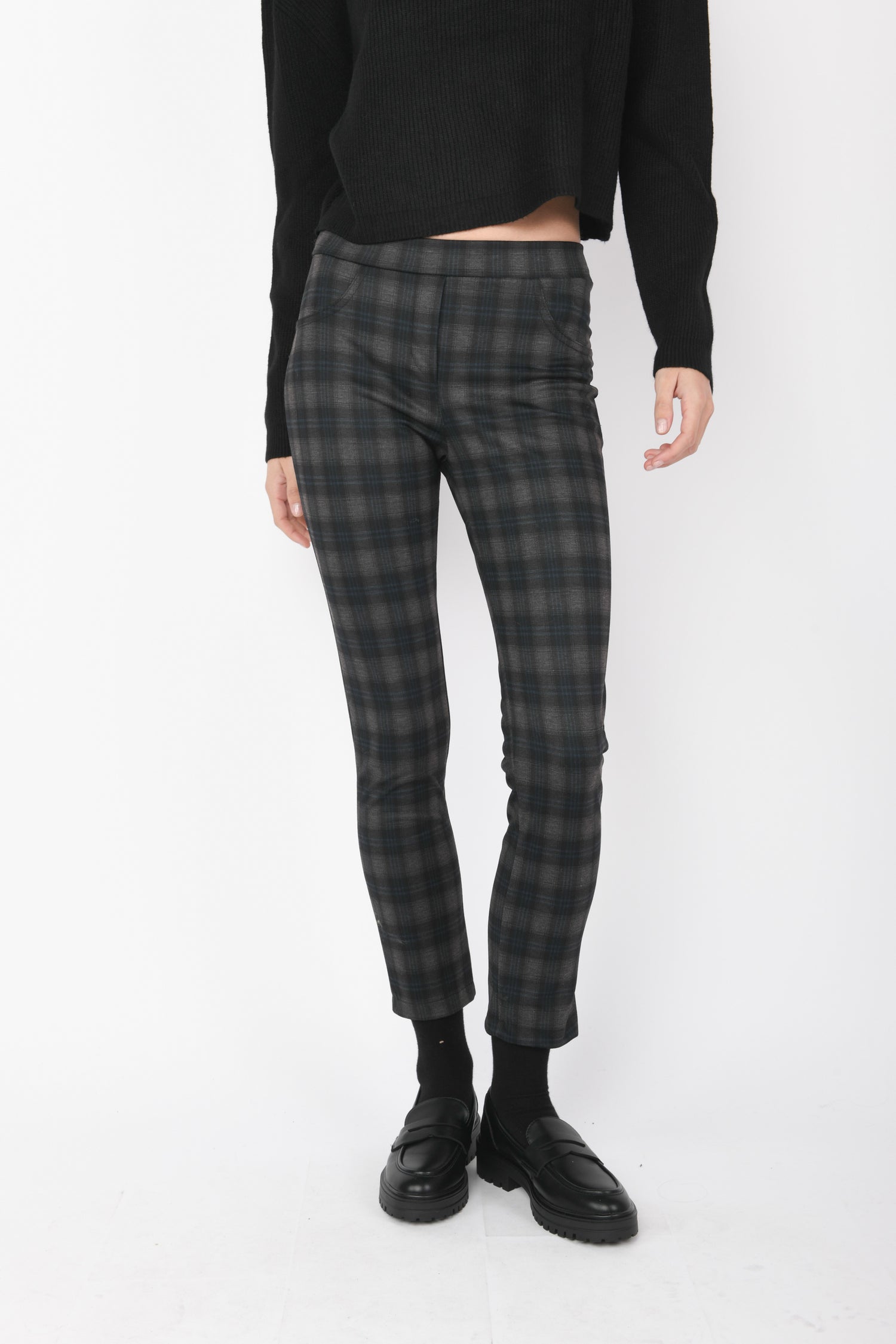 PA2020QFABL-23_5_5_8e126242-2961-4d17-a2d6-3db2fbbf376b