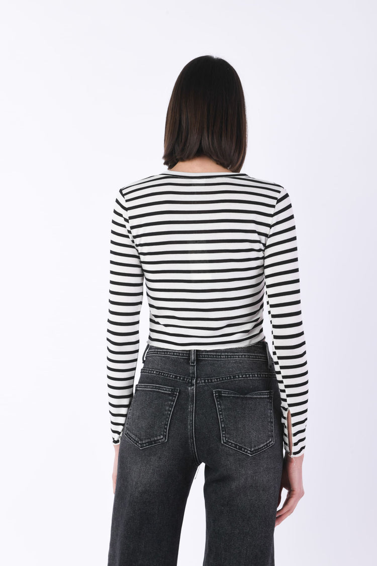 T-shirt crop a righe