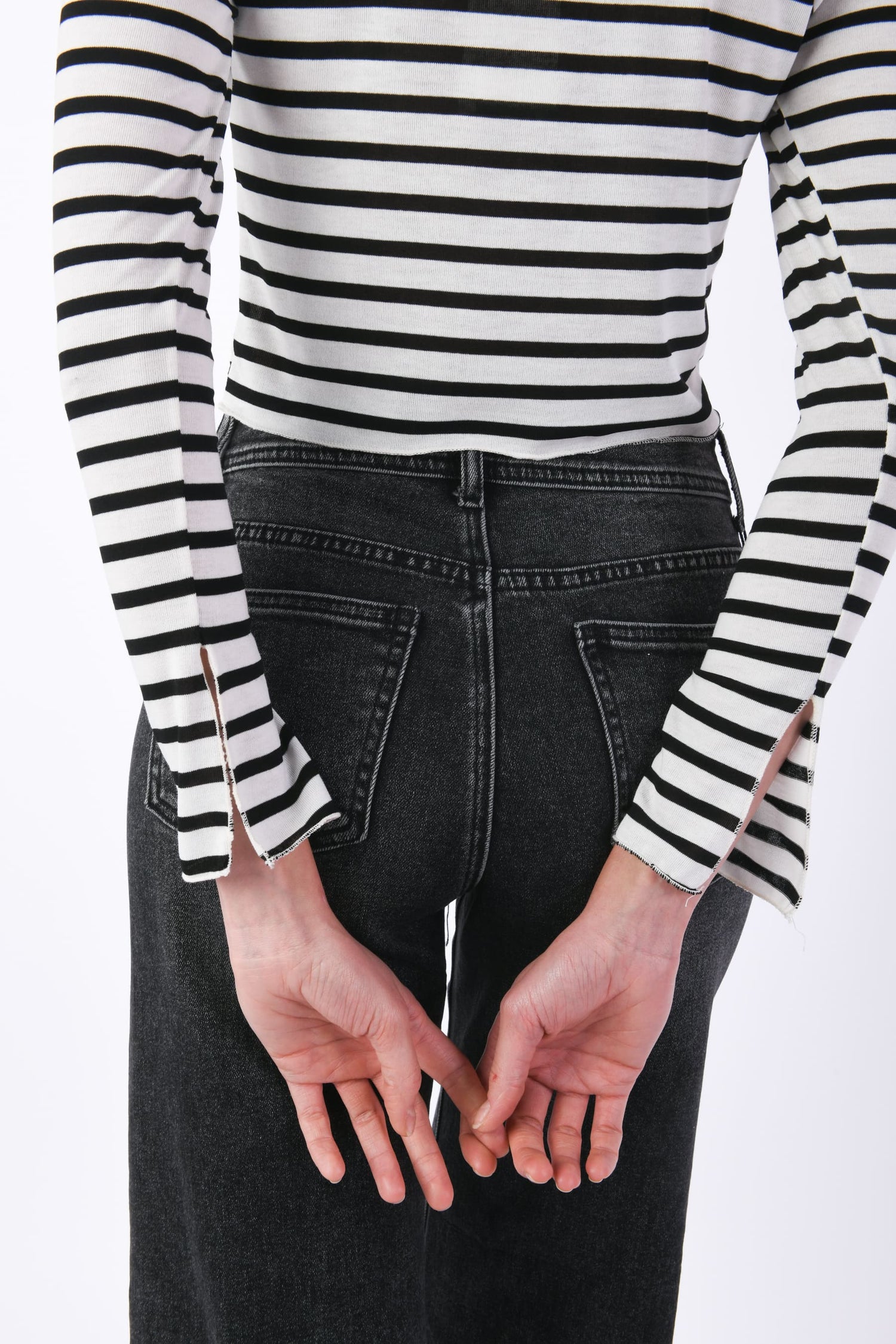 PL16935715FANE-24_5_5_f2d4e20d-a1c5-4f32-9693-efdb3078a774