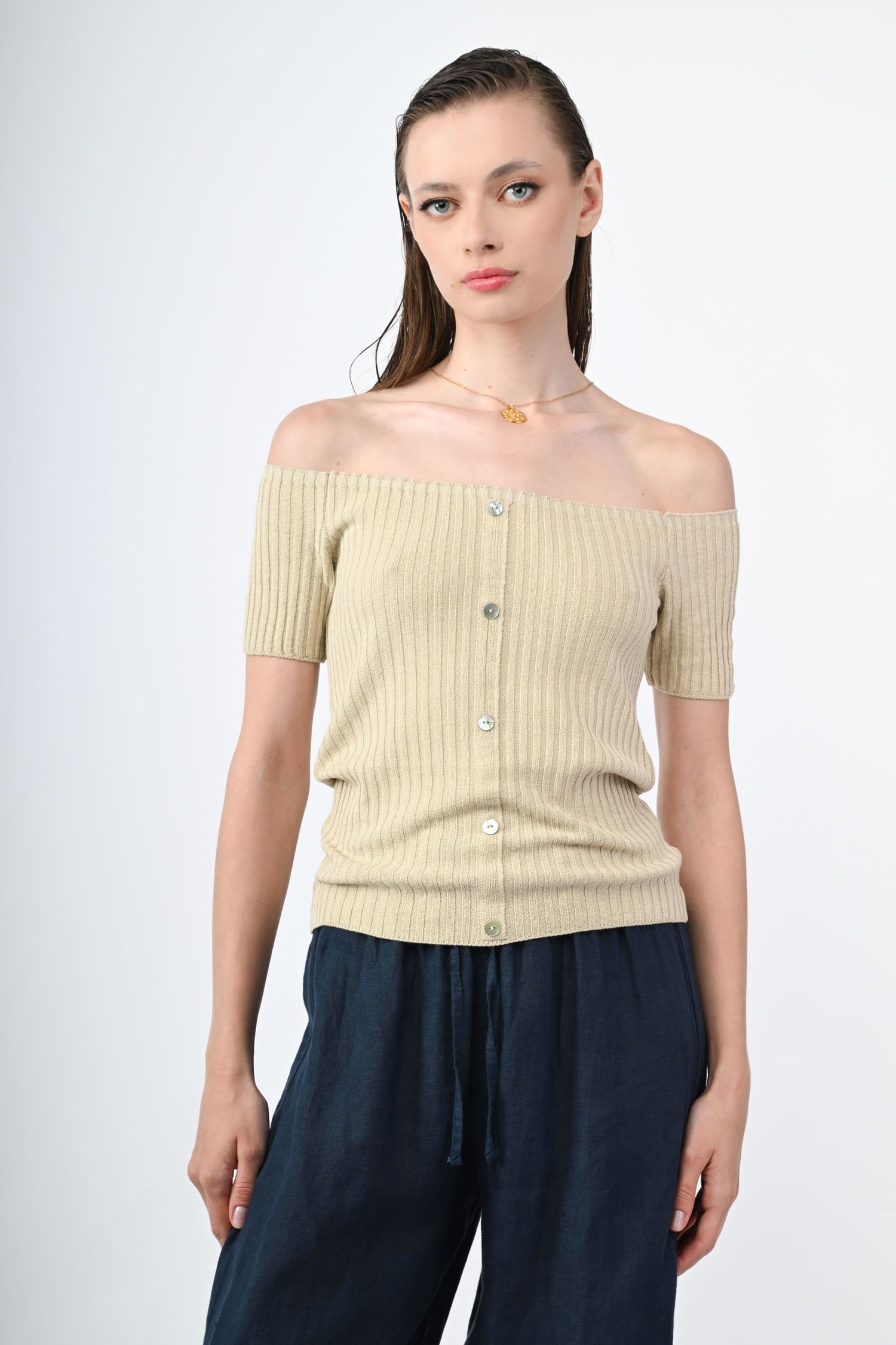 PUL304BE-24_1_1_4d20775f-0ed8-4af2-86da-6f55e8f126ba