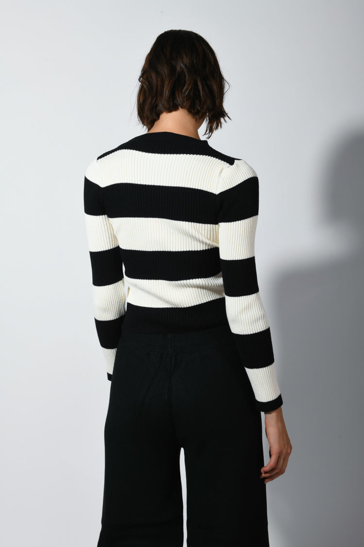 Pull a costine con righe