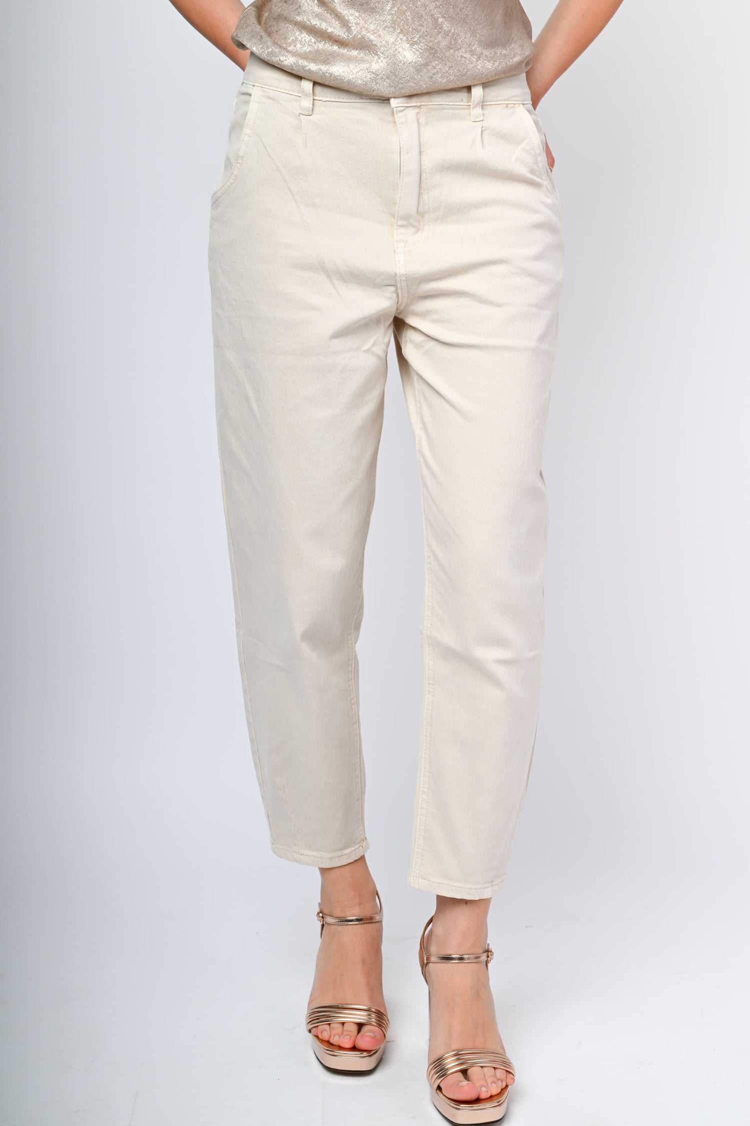 SJ652BE-24_2_2_7aeb06be-ebec-4d24-848a-99c6bf727c20