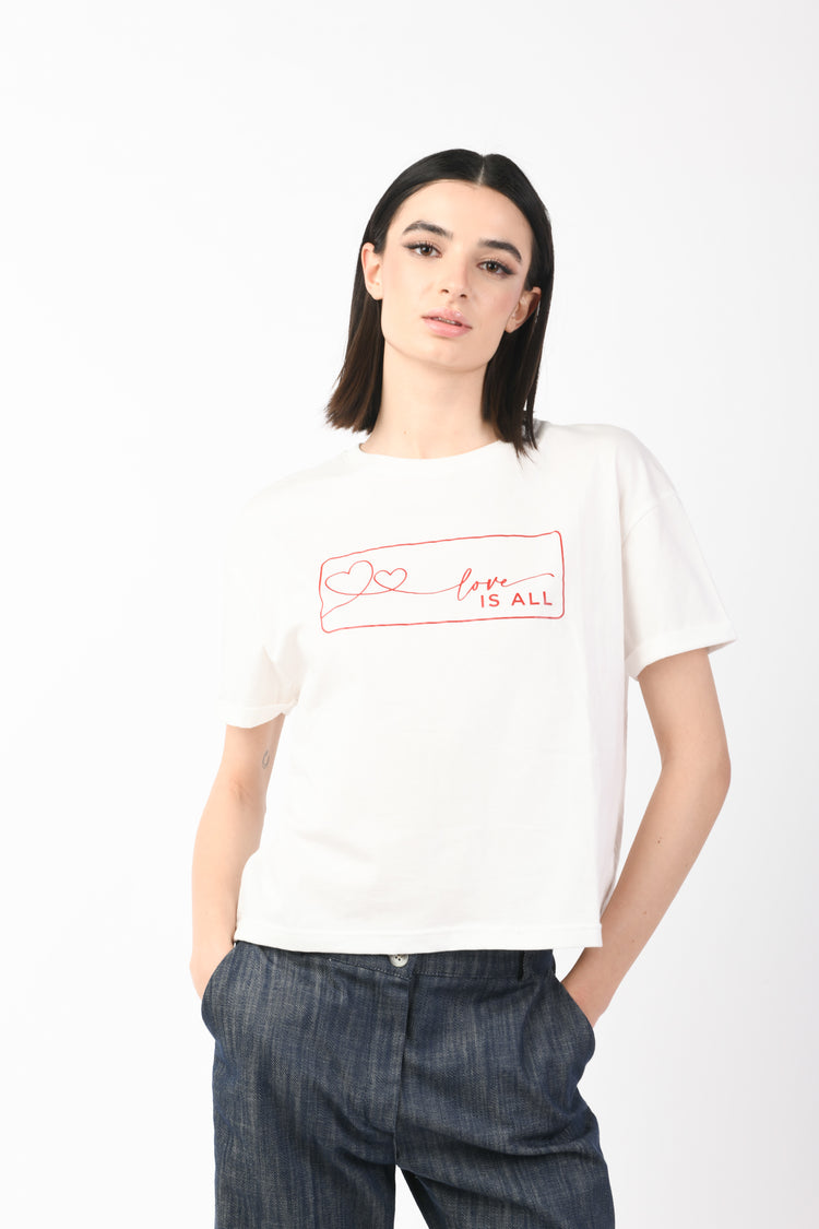 T-shirt Love is All in cotone