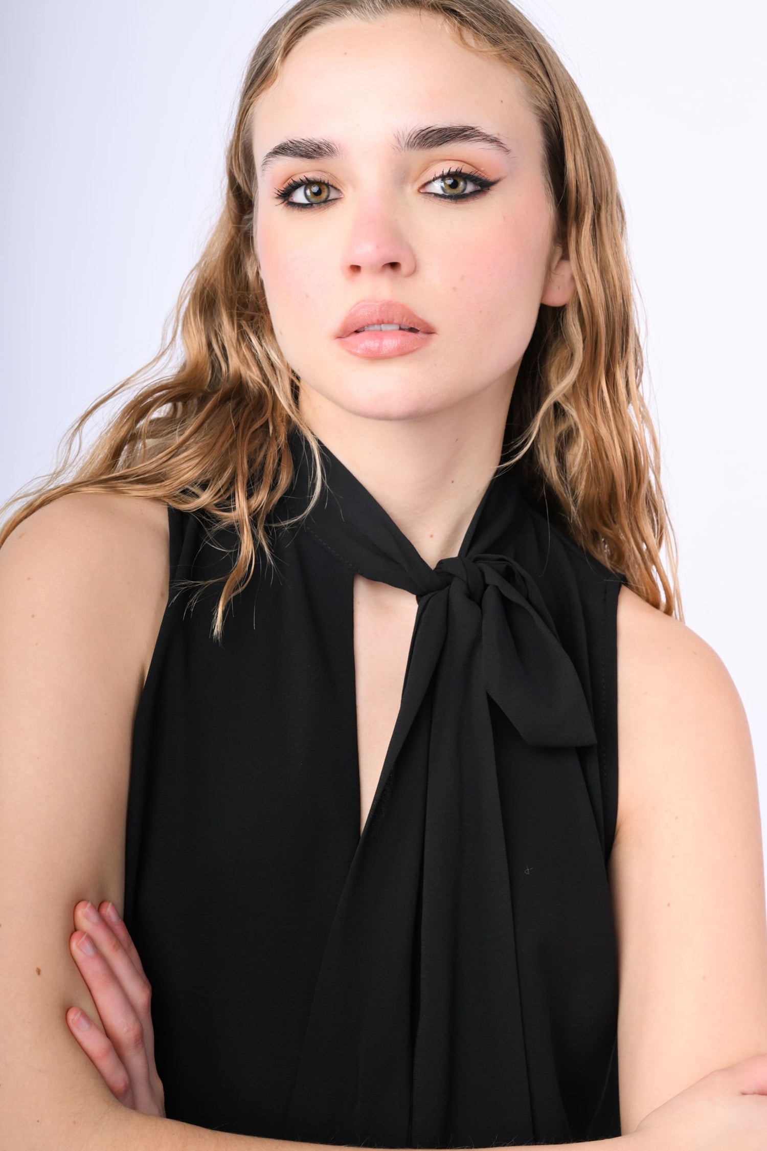 T1367T3NE-24_4_4_1cacce30-7b94-4c87-9756-de2ad1af5503