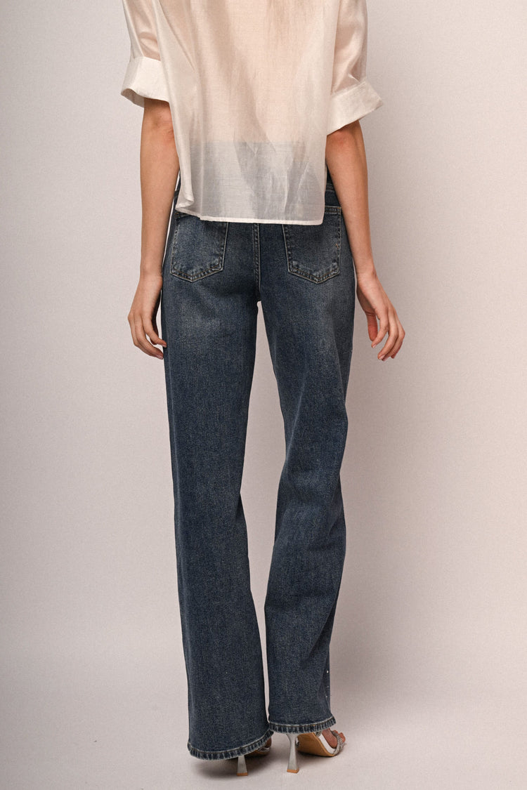 Jeans con cuori strass