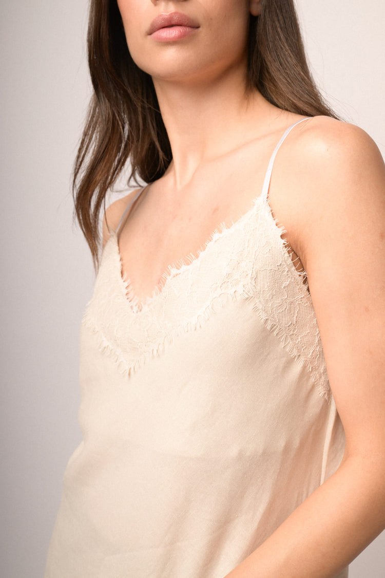 Top con pizzo misto lino
