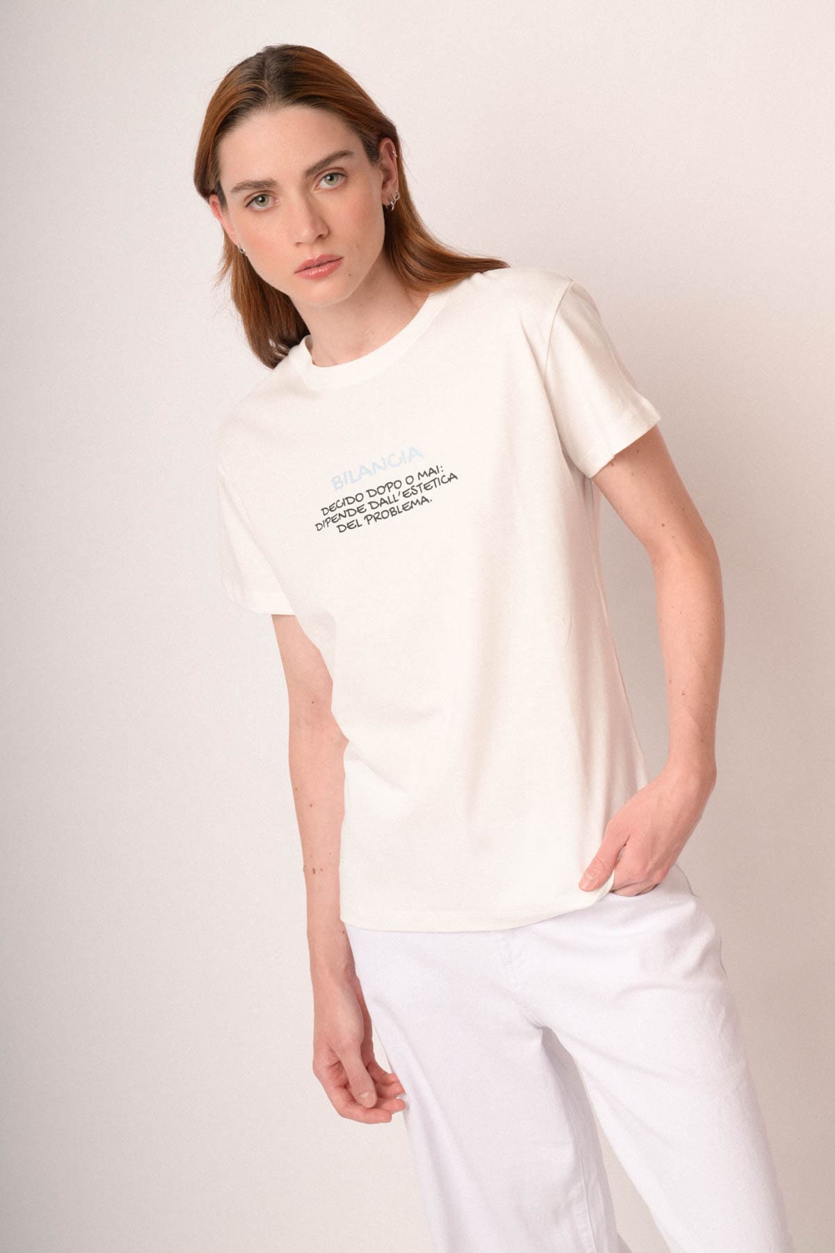 T shirt Bilancia in cotone bianco