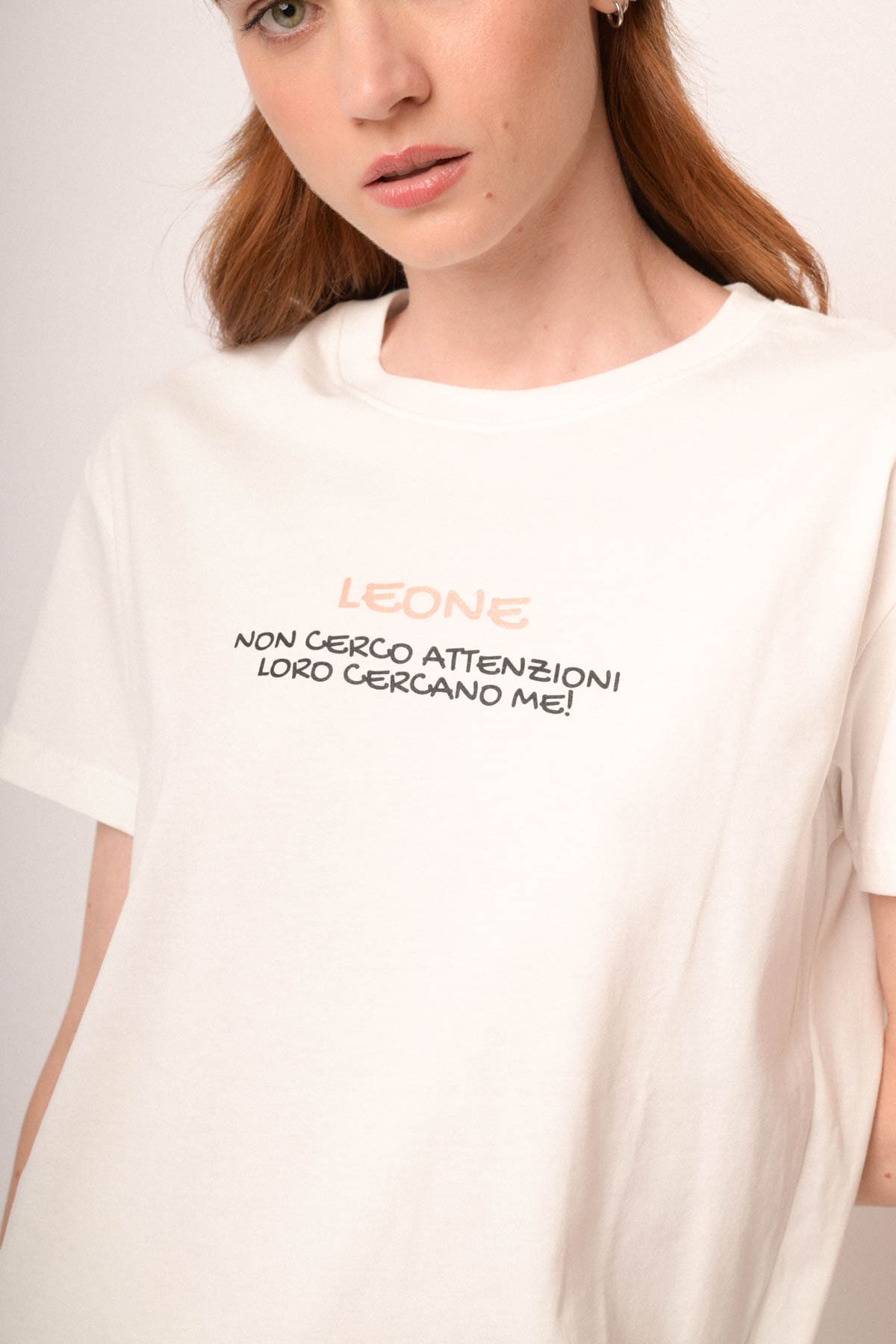 T shirt Leone in cotone bianco