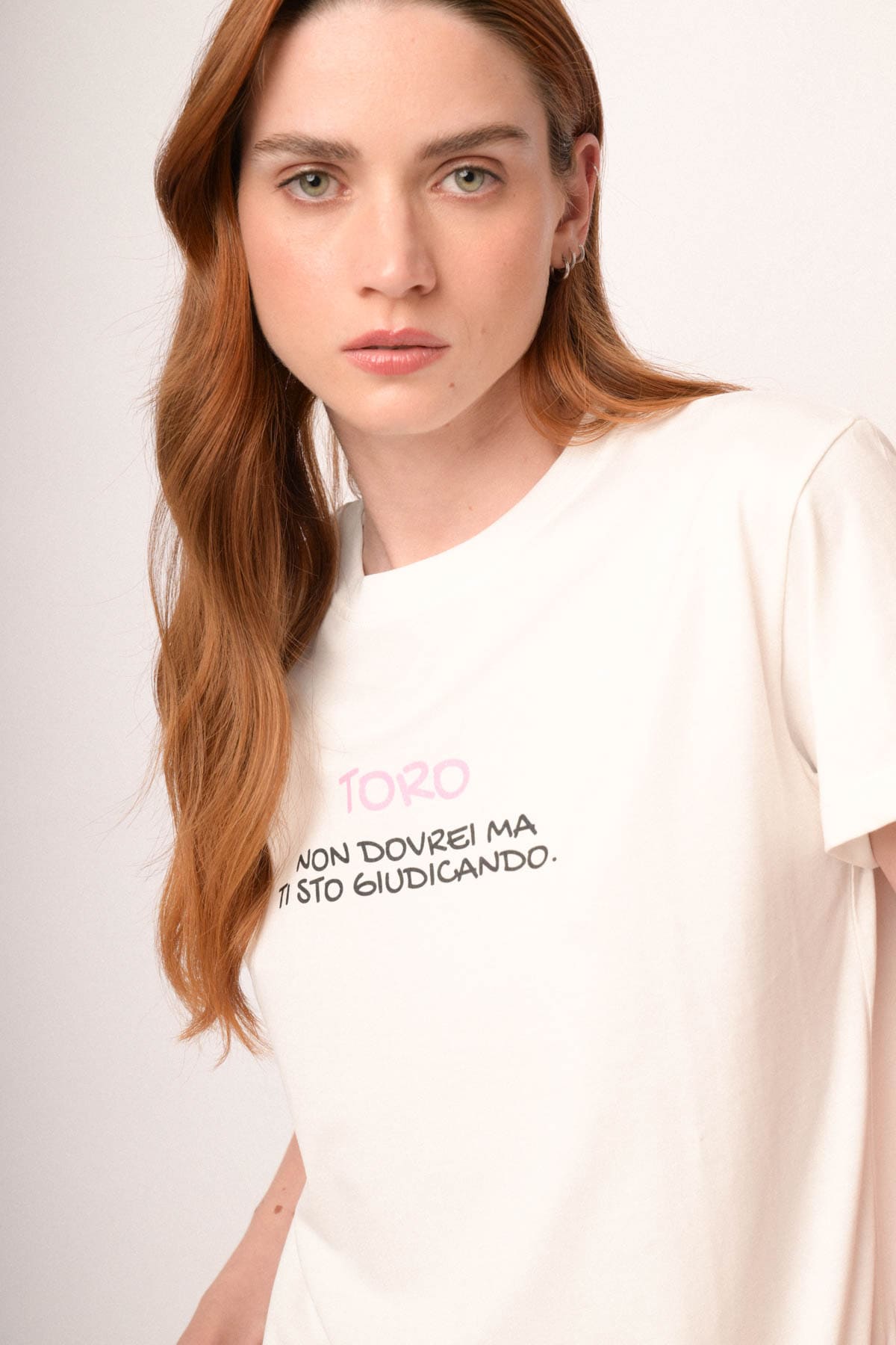 T shirt Toro in cotone bianco