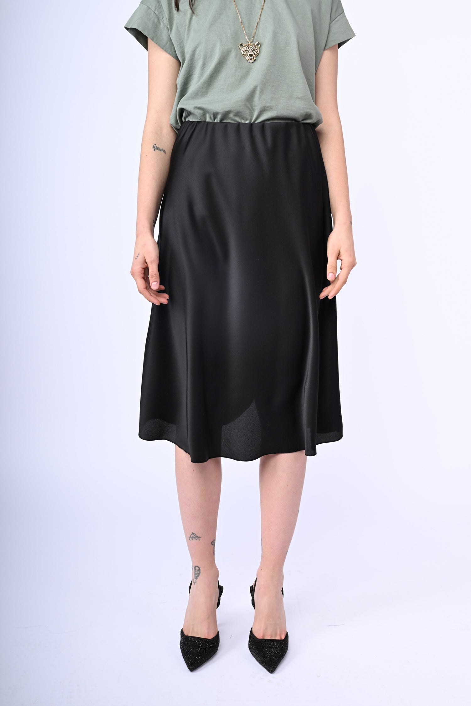 TF19633NE-24_2_2_f9f0f27a-6371-4e33-a593-73370c3aac08