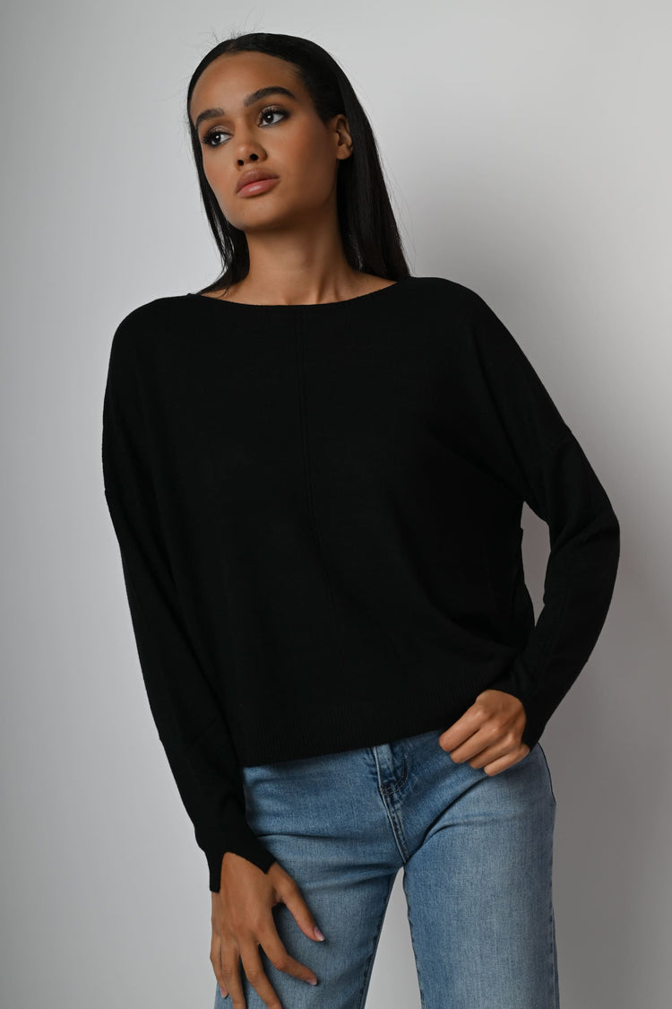 Pull con scollo a barchetta