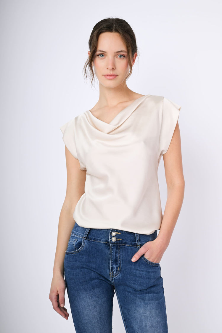 Top con scollo drappeggiato