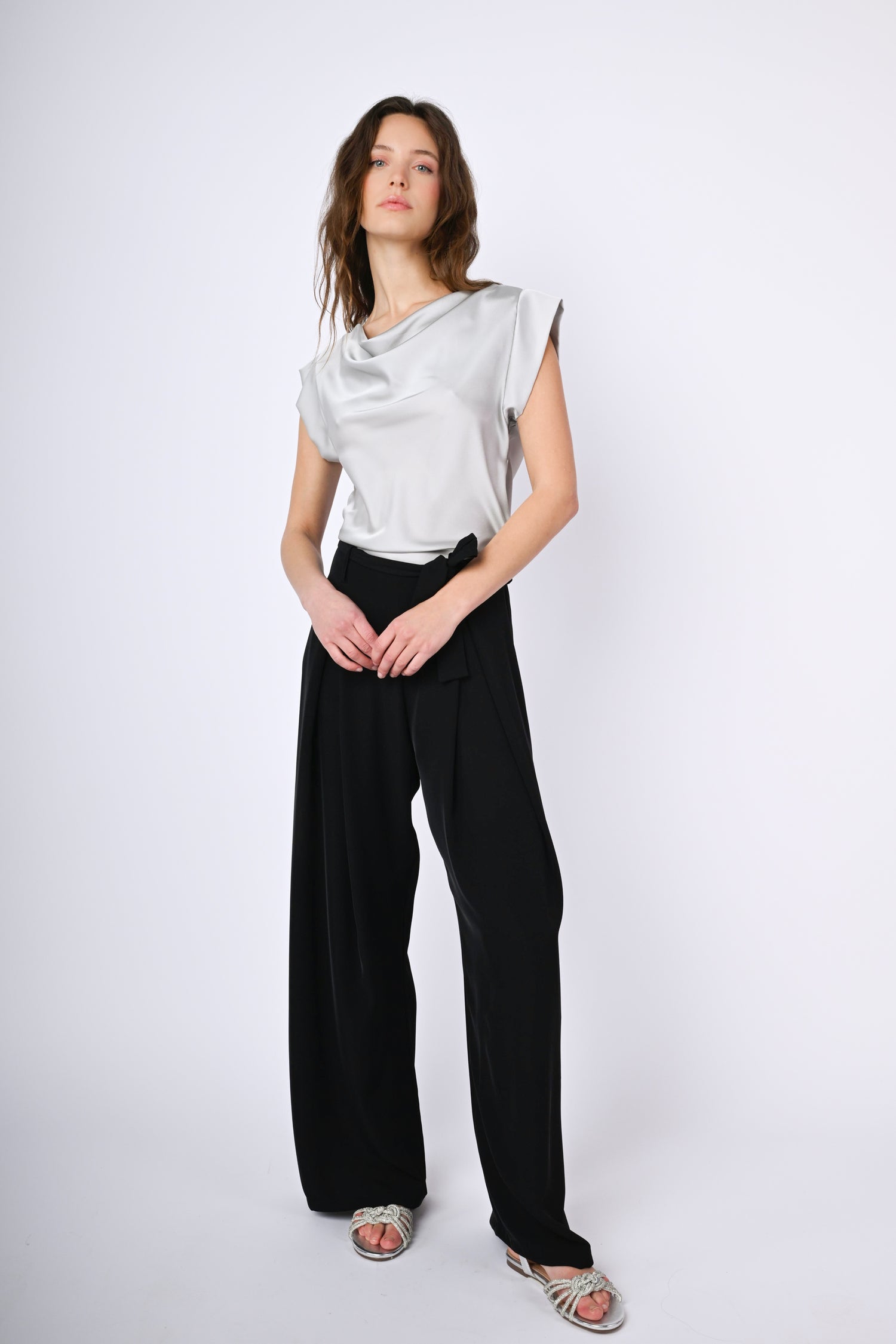 TF23107GR-24_6_6_85b5b22a-06e2-4187-8346-bcb8fb219901