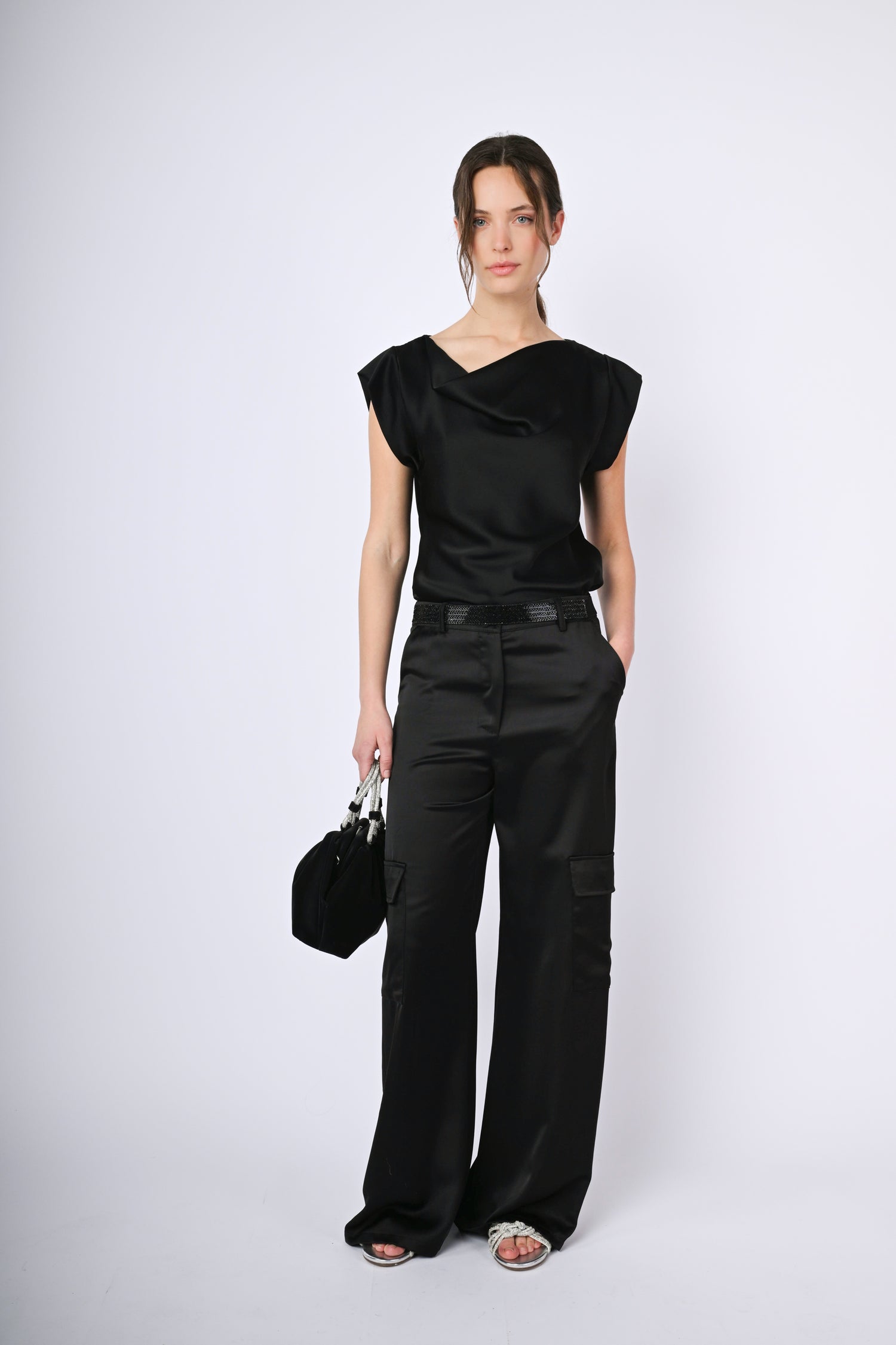 TF23107NE-24_5_6_59e646b8-e03a-4663-9c74-4507e7201979