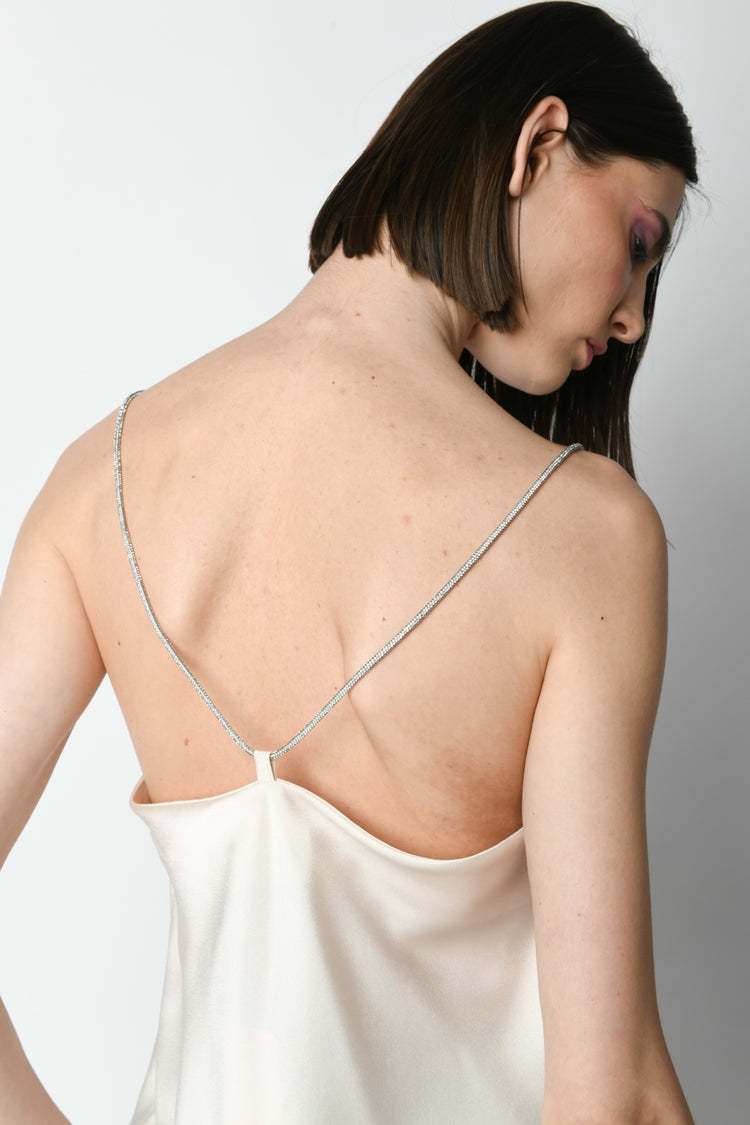 Top in raso con spalline in strass